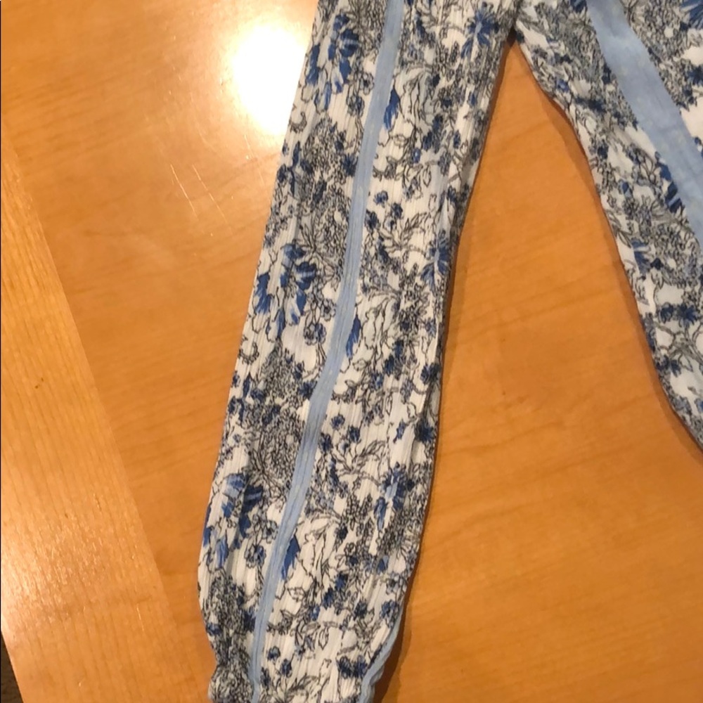 Top - Picture 3 of 4